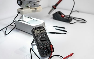 Fault finding machines